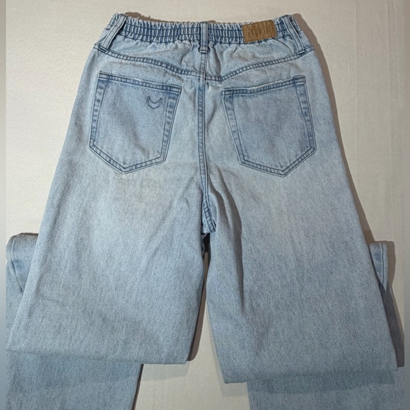 Show Me Your Mumu 90s Straight Jeans Powder Blue Distressed High Rise 25 Boho - Picture 5 of 9